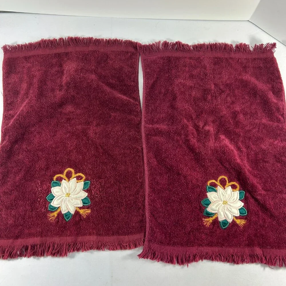 Vintage Christmas Holiday Hand Towels Embroidered Maroon Red Green Floral Fringe